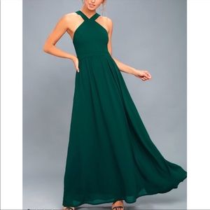 Lulu’s Air of Romance Forest Green Maxi dress size L